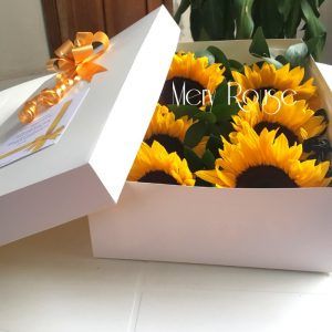 Caja de Girasoles Mery Rouse