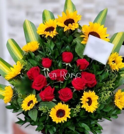 Arreglo Floral Girasoles y Rosas